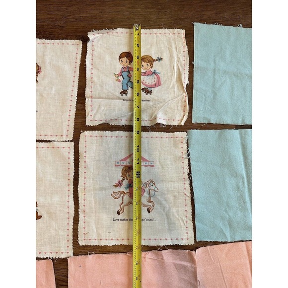 Vintage Cranston Pink Love Makes the World Go 'Round Cotton Fabric Panels Pink - Picture 8 of 8